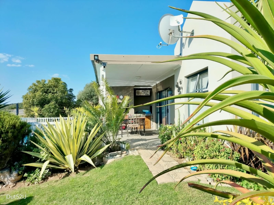 2 Bedroom Property for Sale in Reebok Western Cape